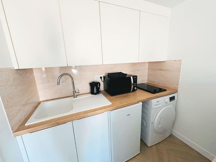 Le Studio - Cocon Scandinave - Parking Gratuit Pont-de-Veyle Extérieur photo