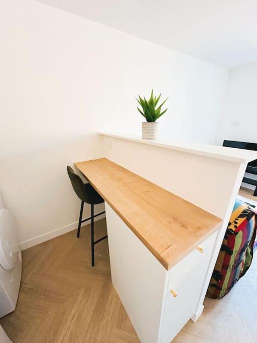 Le Studio - Cocon Scandinave - Parking Gratuit Pont-de-Veyle Extérieur photo